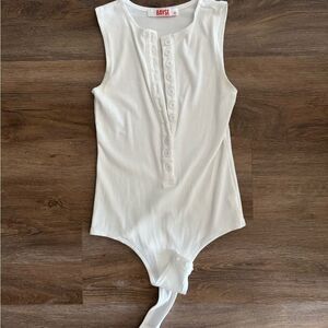 Bayse Aurora White Sleeveless Bodysuit